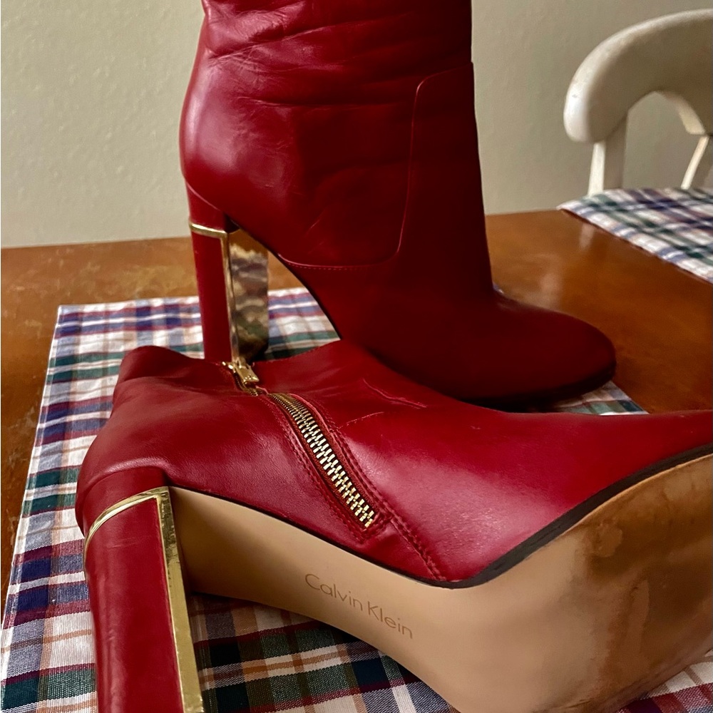 Calvin Klein booties- Size 11. Gently worn (maybe 3 times) - Picture 1 of 4
